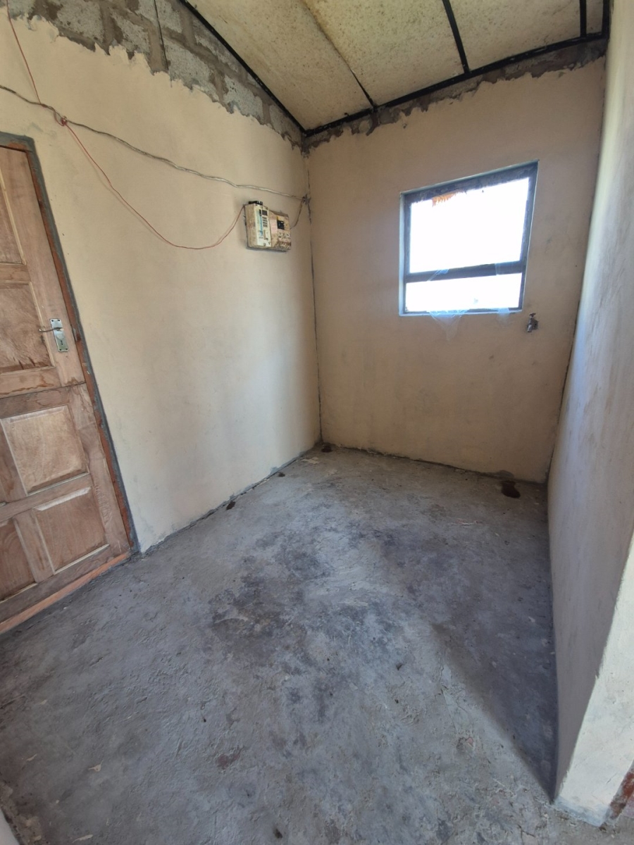 2 Bedroom Property for Sale in North Addo Road Phase 2 Eastern Cape